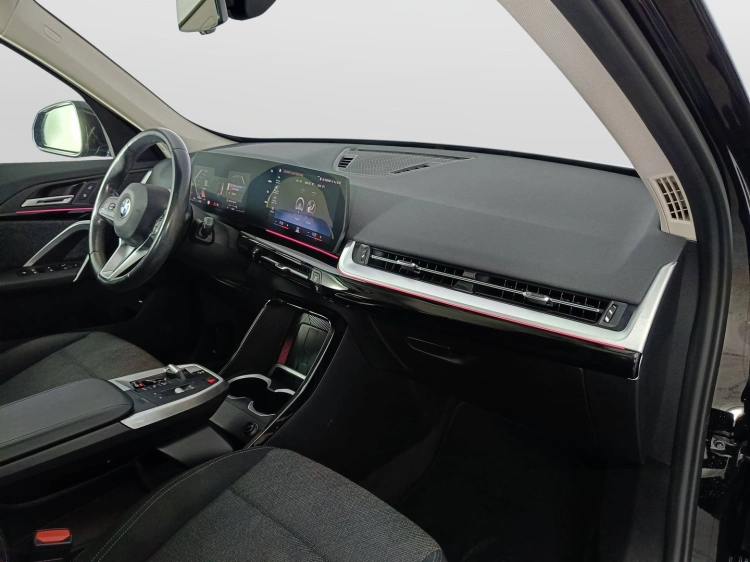 10 - BMW X1 X1 sdrive18d auto