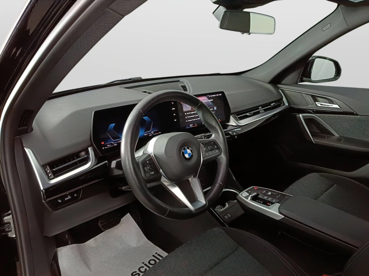 7 - BMW X1 X1 sdrive18d Edition Essence auto