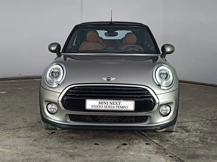 2 - MINI Cooper Mini Cabrio 1.5 Cooper D Hype auto