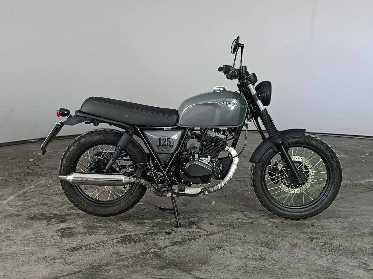 1 - Brixton Cromwell Cromwell 125 4T CBS E5