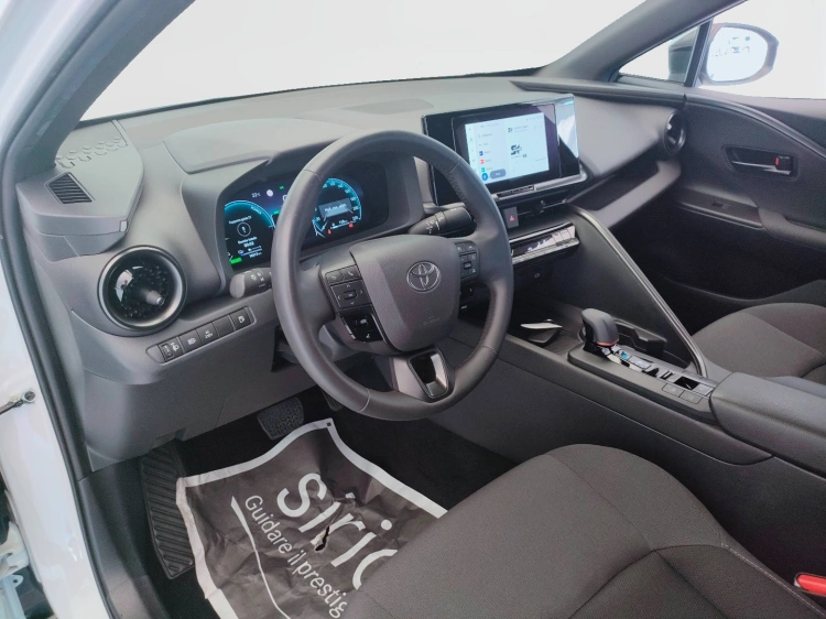 15 - Toyota C-HR C-HR 2.0 phev Trend eco fwd e-cvt