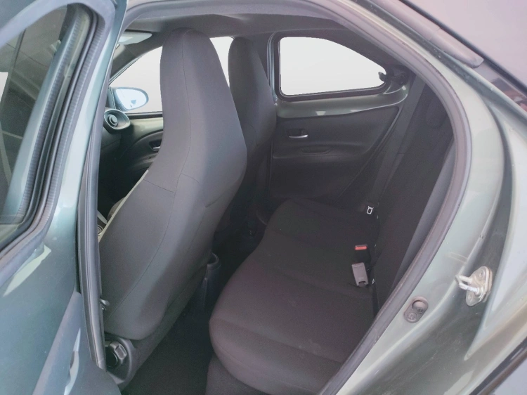 15 - Toyota Aygo X Aygo X 1.0 Trend 72cv