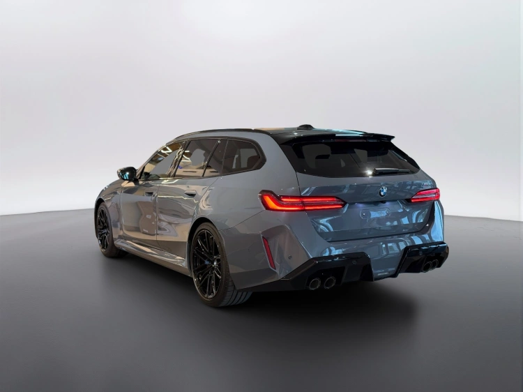 10 - BMW M M5 M5 Touring