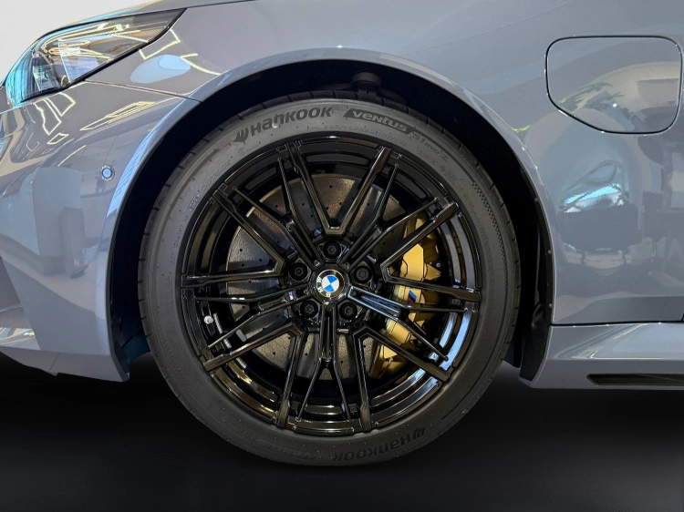 27 - BMW M M5 M5 Touring