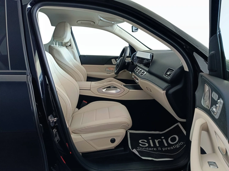 9 - Mercedes-Benz GLE 300 d 4MATIC
