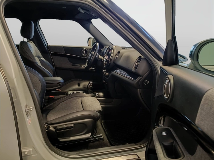 11 - MINI Countryman Mini Countryman 2.0 Twin Power Turbo Cooper D Northwood Edit