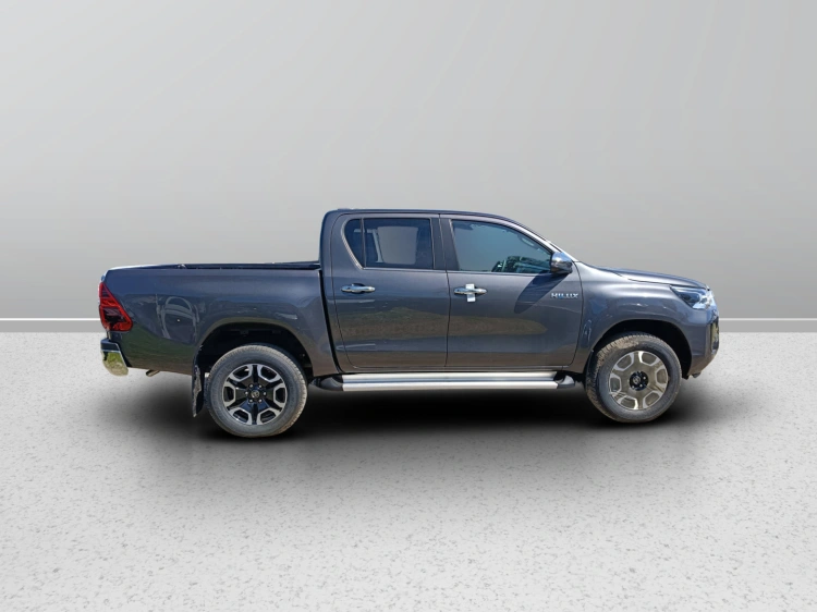 3 - Toyota Professional Hilux HILUX 2.4D A DC 4WD EXE MY24