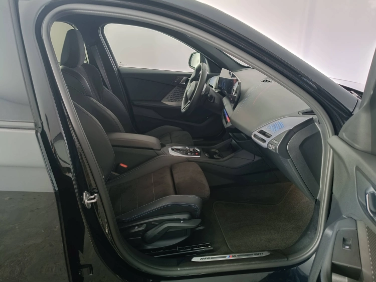12 - BMW Serie 1 118d MSport Pro auto