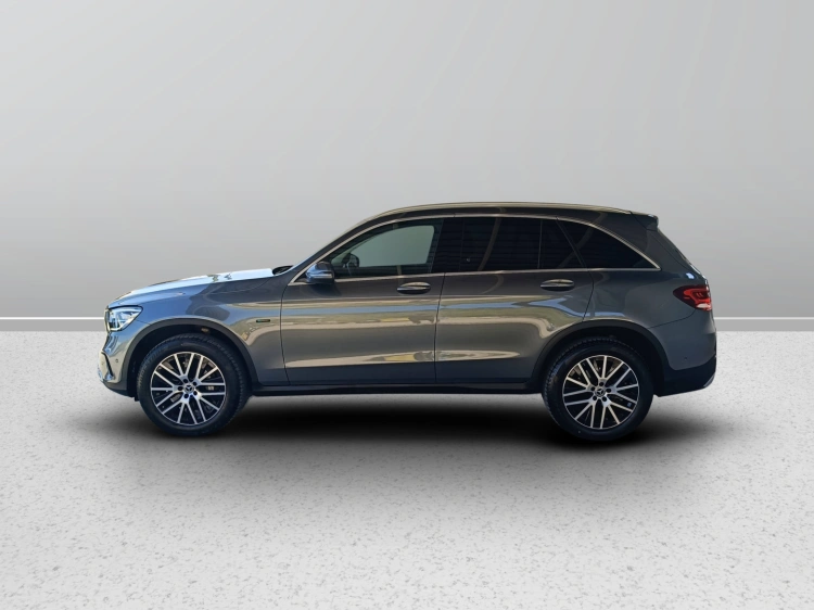 3 - Mercedes-Benz GLC 300 de phev (eq-power) Sport 4matic auto
