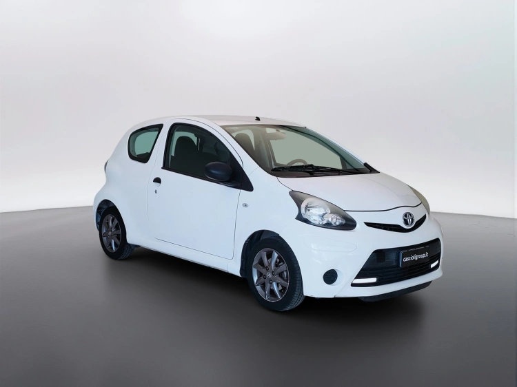 3 - Toyota Aygo Aygo 3p 1.0 Lounge connect