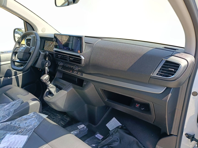 9 - Toyota Professional PROACE VERSO PROACE VERSOL2 2.0D144M LOU25