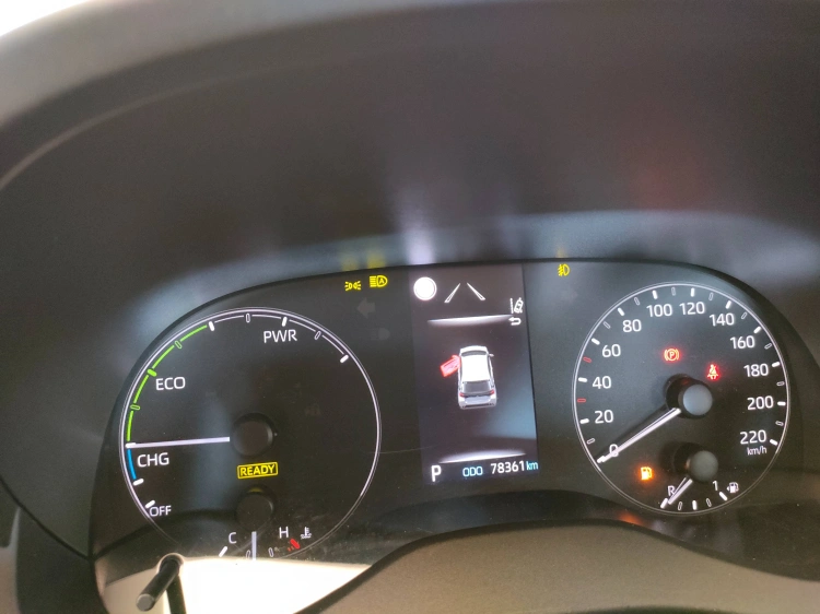 15 - Toyota Yaris Yaris 1.5h Active