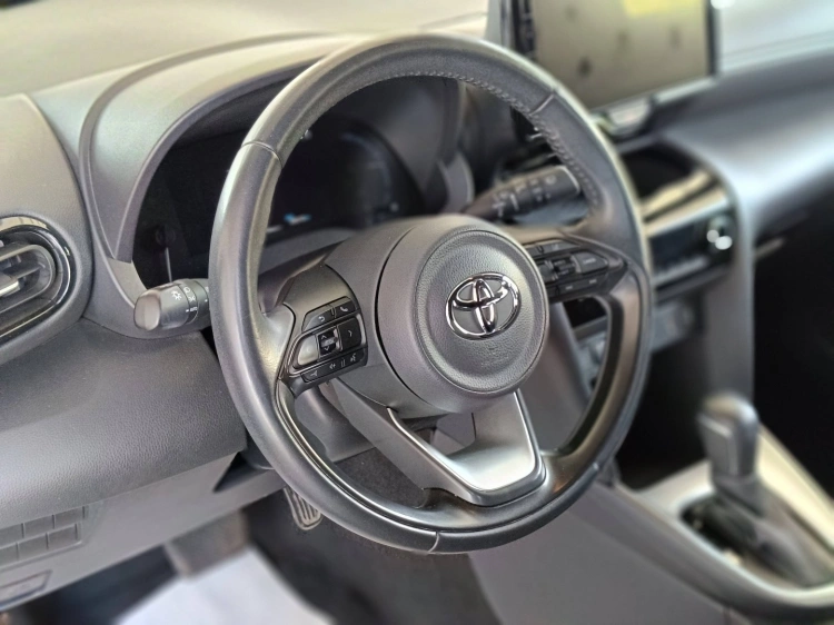 16 - Toyota Yaris Cross TOYOTA Yaris Cross 1.5 Hybrid 5p. E-CVT Trend