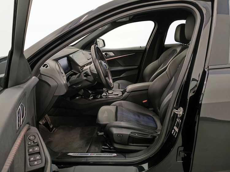 8 - BMW Serie 1 118d Msport auto