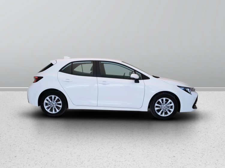 7 - Toyota COROLLA 3P - 5P - SW COROLLA 1.8H HB ACTIVE  MY23