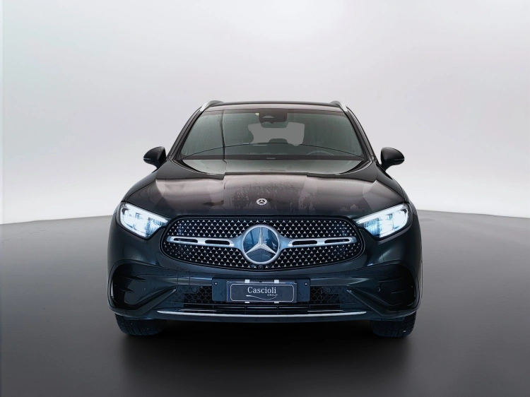 2 - Mercedes-Benz GLC 220 d AMG Advanced Plus 4matic auto