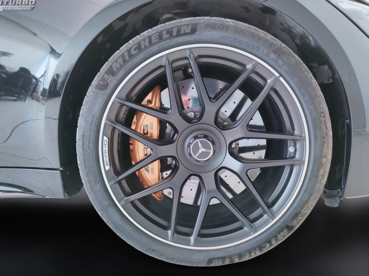 9 - Mercedes AMG GT AMG GT Coupe 63 S E-Performance Premium Plus 4matic+ auto
