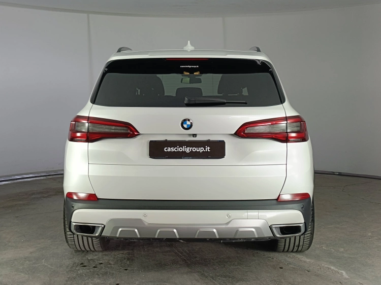 5 - BMW X5 X5 xdrive30d xLine auto