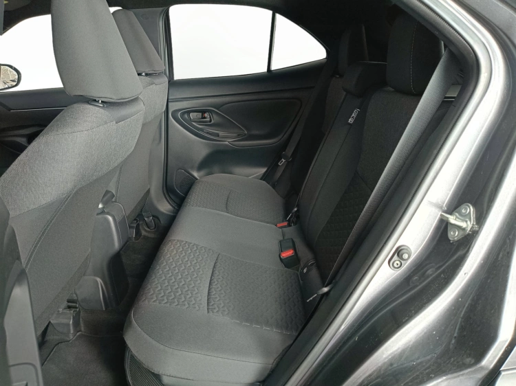 10 - Toyota Yaris Cross TOYOTA Yaris Cross 1.5 Hybrid 5p. E-CVT Trend