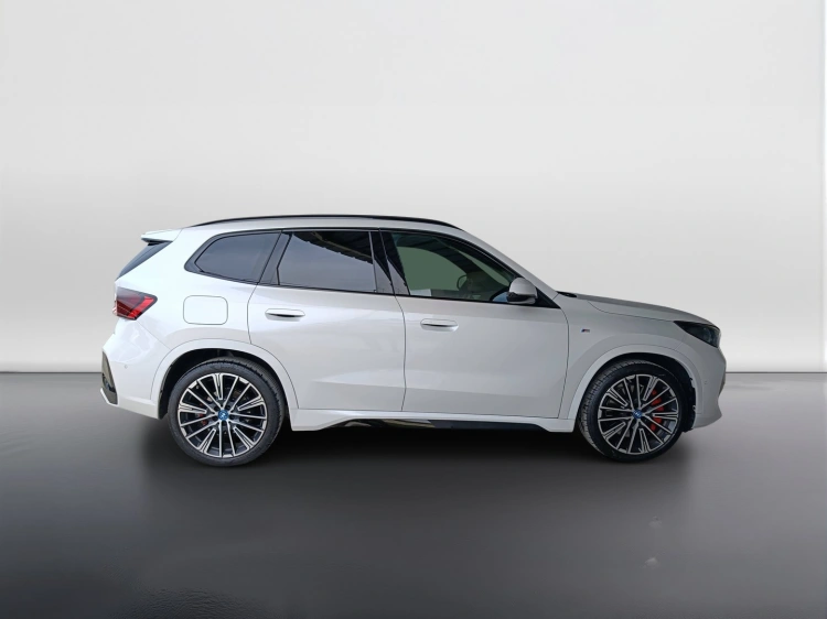 6 - BMW X1 X1 xdrive23d mhev 48V MSport Pro auto