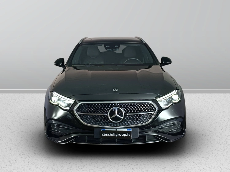 2 - Mercedes-Benz Classe E SW 220 d AMG Line Premium Plus auto
