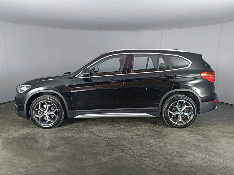 3 - BMW X1 X1 sdrive18d xLine auto my18