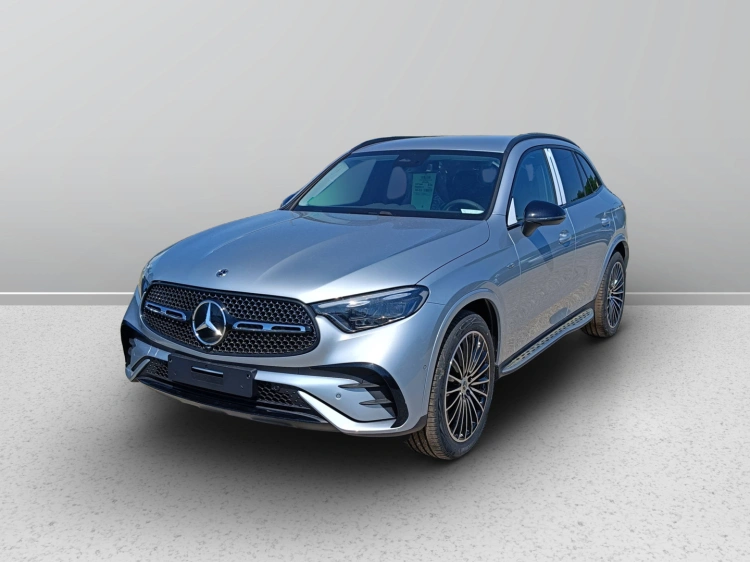 1 - Mercedes-Benz GLC 300 de 4MATIC
