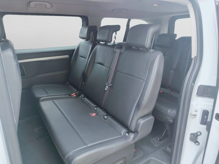 13 - Toyota Professional Proace Verso 2024 Proace Verso 2.0d 144cv S&S L2 Lounge D 9p.ti