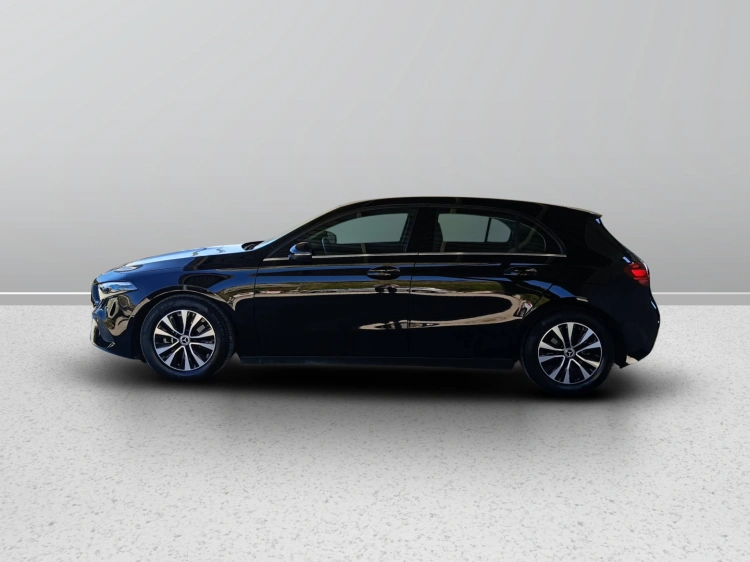 3 - Mercedes-Benz Classe A 180 d Advanced auto