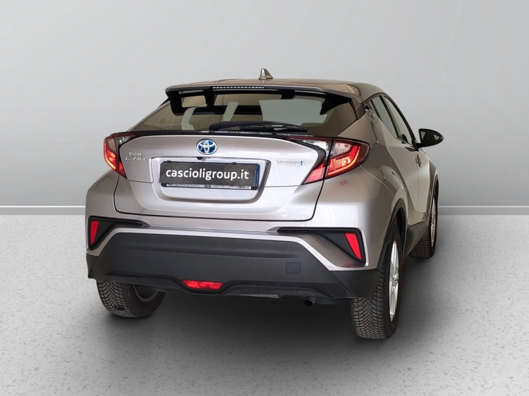 6 - Toyota C-HR C-HR 1.8h Active e-cvt