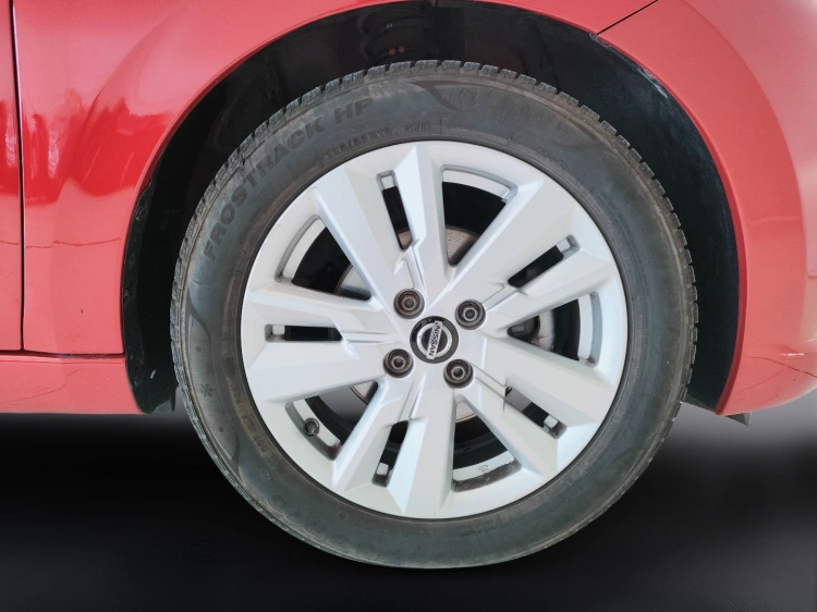 10 - Nissan Micra Micra 1.0 N-Connecta 100cv my19