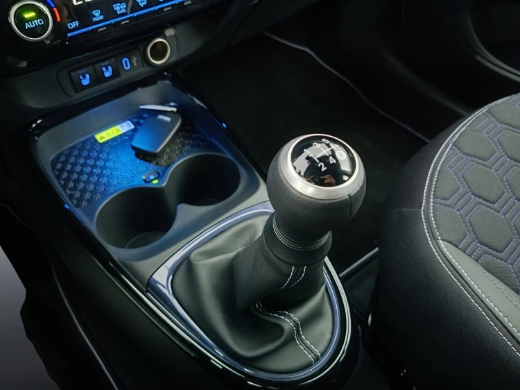 17 - Toyota Aygo X AYGO X 10B CVT JBL SE MY24