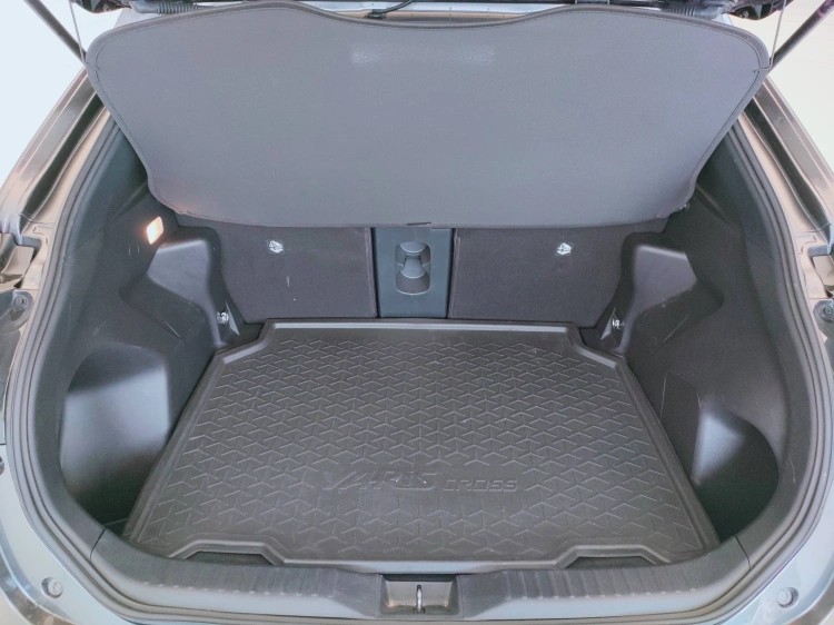 9 - Toyota Yaris Cross Yaris Cross 1.5h Trend fwd 116cv e-cvt