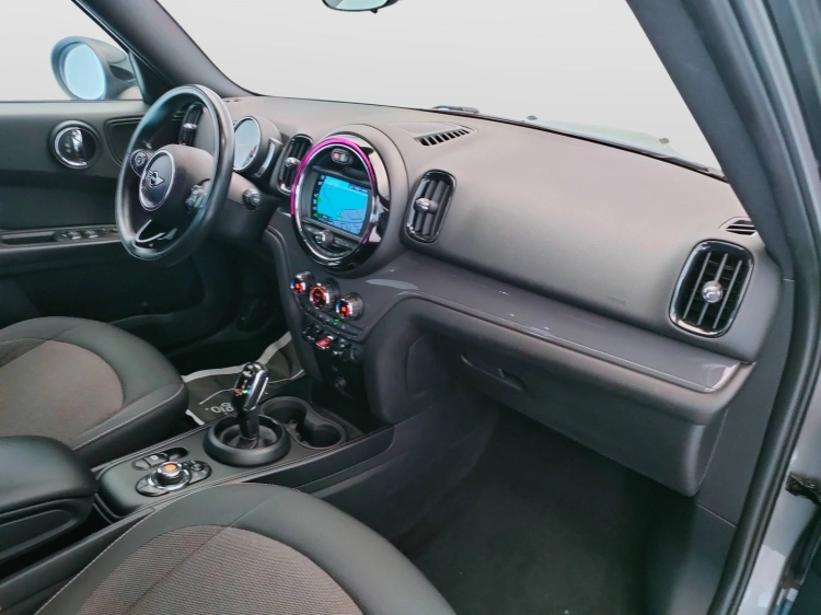 12 - MINI Countryman Mini Countryman 2.0 Cooper D Business all4 auto my18