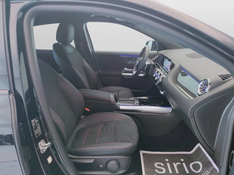 15 - Mercedes-Benz GLA 200 d AMG Line Advanced Plus 4matic auto