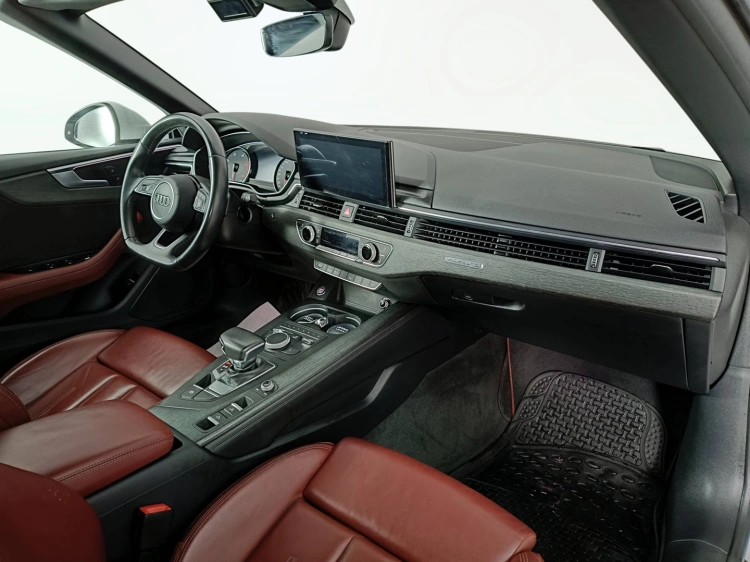 10 - Audi A5 A5 Cabrio 3.0 tdi Business Sport quattro 218cv s-tronic