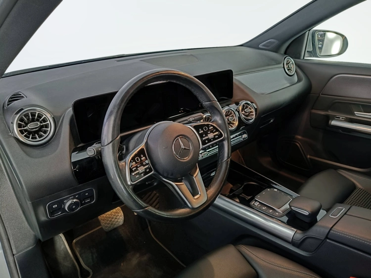 7 - Mercedes-Benz GLA Mercedes GLA250 e phev advanced auto