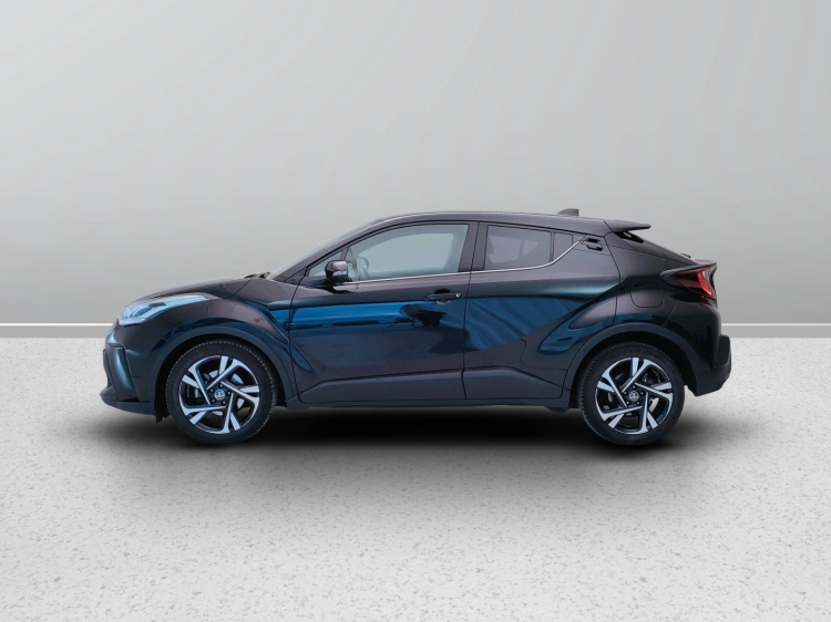 3 - Toyota C-HR C-HR 1.8h Trend e-cvt