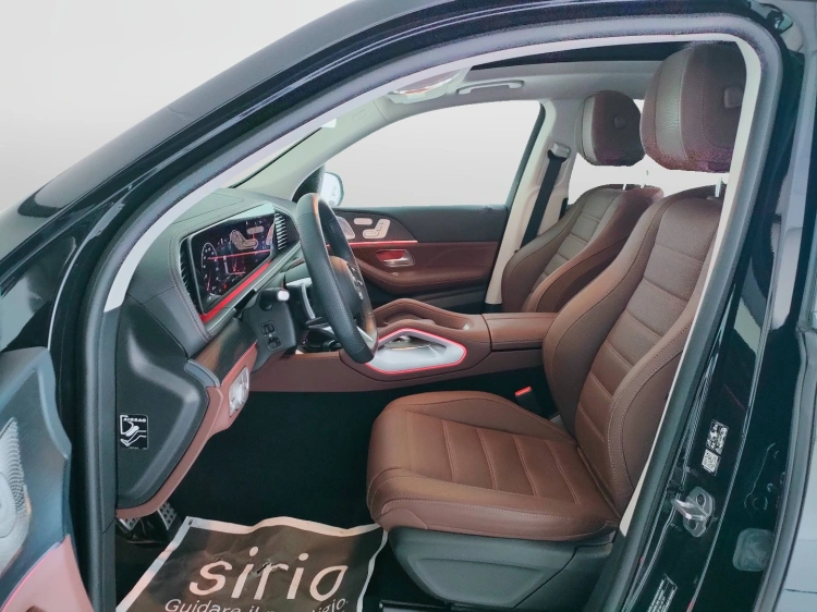 17 - Mercedes-Benz GLS 450 d AMG Line Premium Plus 4matic auto