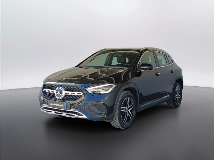 1 - Mercedes-Benz GLA 180 d Sport Plus auto
