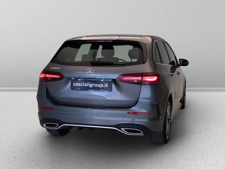 6 - Mercedes-Benz Classe B 180 d AMG Line Advanced Plus auto