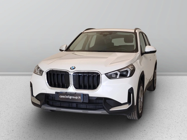 1 - BMW X1 X1 sdrive18d auto