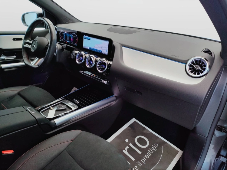 10 - Mercedes-Benz Classe B 180 d AMG Line Advanced Plus auto