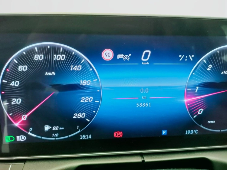 19 - Mercedes-Benz Classe C 300 d mhev Premium 4matic auto