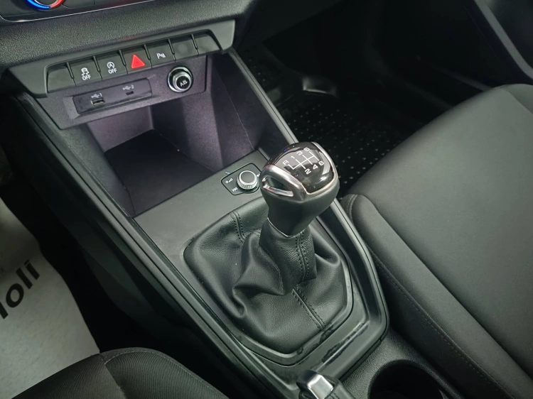 16 - Audi A1 A1 Sportback 30 1.0 tfsi 116cv