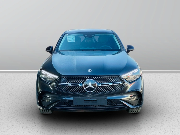 2 - Mercedes-Benz GLC 220 d 4MATIC Coupe