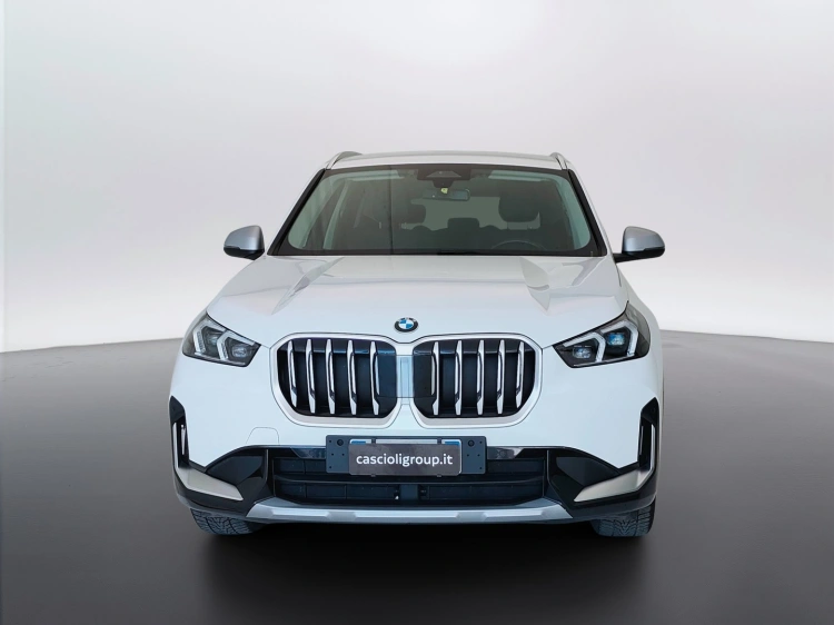 2 - BMW X1 X1 xdrive20d mhev 48V X-Line auto