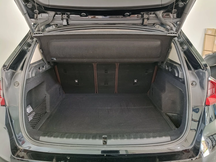 19 - BMW X1 X1 sdrive18d auto