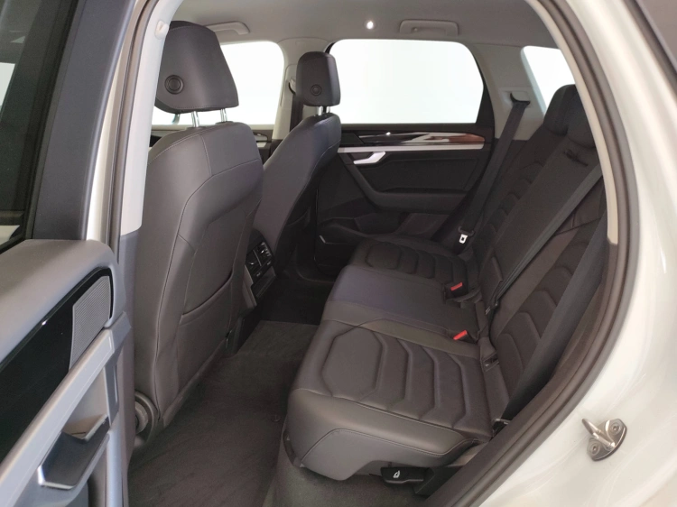 12 - Volkswagen Touareg Touareg 3.0 V6 tdi Elegance 231cv tiptronic