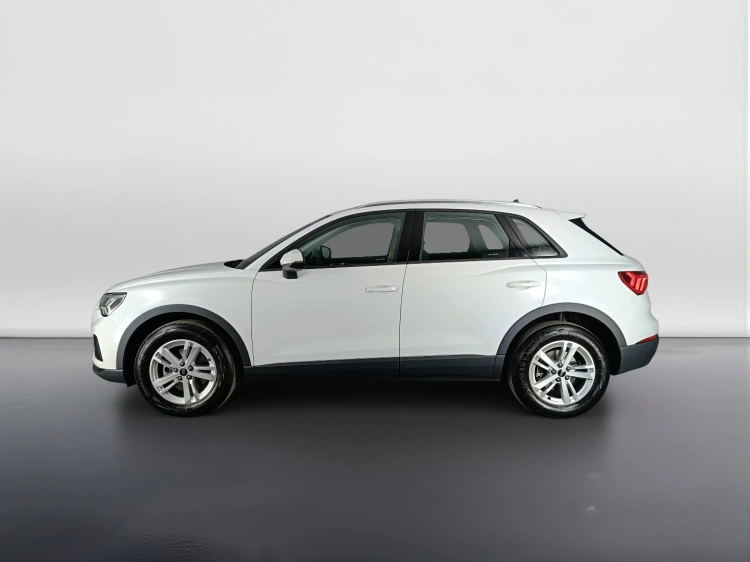 6 - Audi Q3 Q3 35 1.5 tfsi Business s-tronic